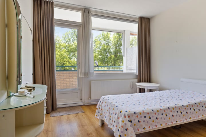 Foto 16 van Spaansgroenstraat 12