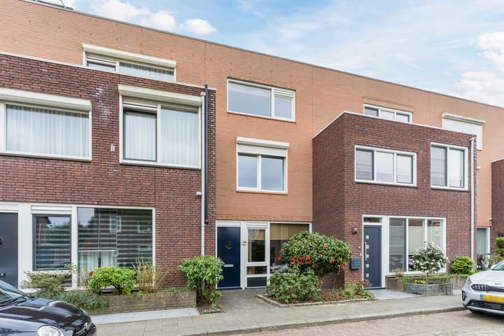 Foto 45 van van Erpstraat 64