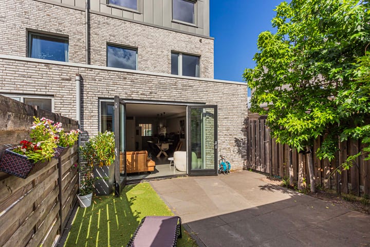 Foto 21 van Oldenburgerstraat 215