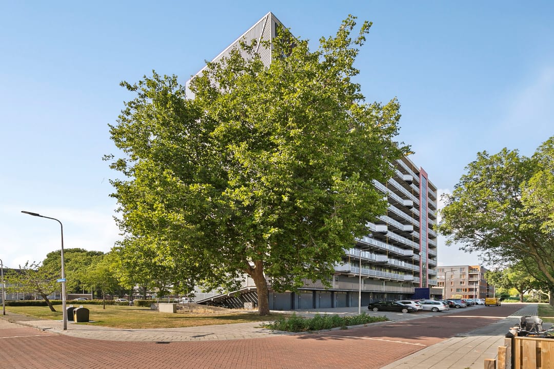 Photo 1 of Saffierstraat 70