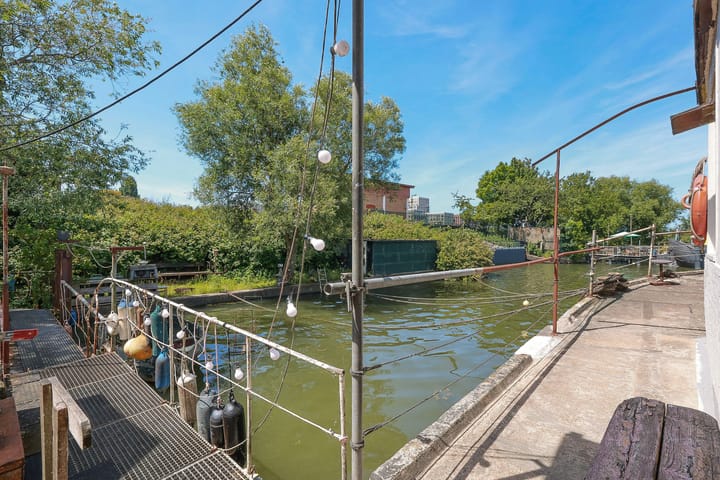 Photo 31 of Zuider IJdijk 127