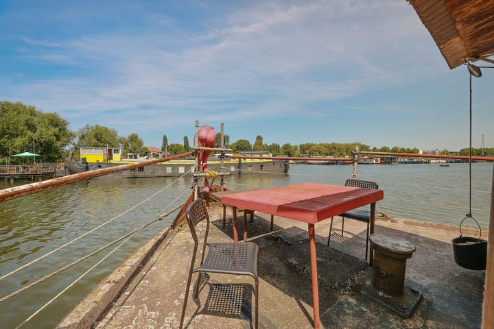 Photo 37 of Zuider IJdijk 127