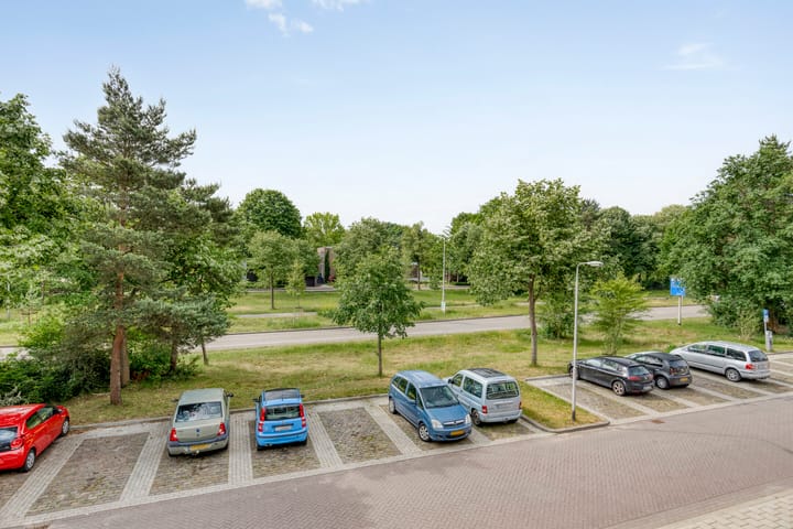 Foto 20 van Julianalaan 80