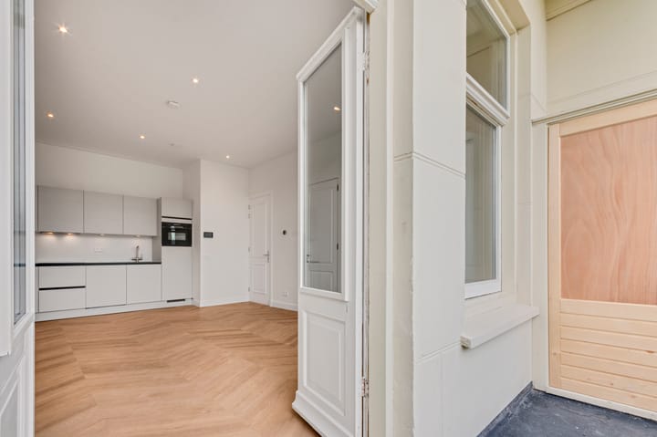 Foto 2 van Overtoom 206-3A