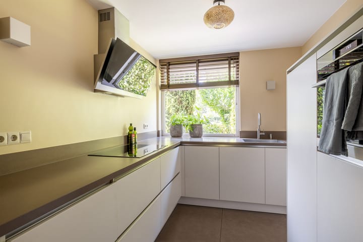 Foto 3 van Tourmalijn 37