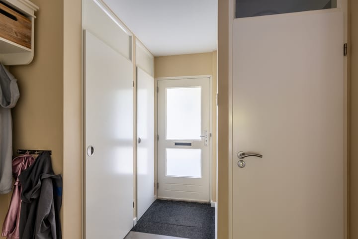 Foto 9 van Tourmalijn 37