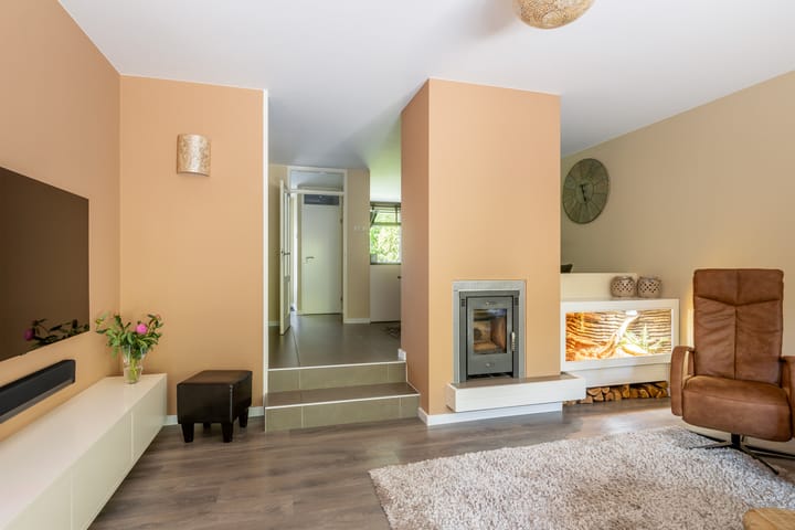 Foto 17 van Tourmalijn 37