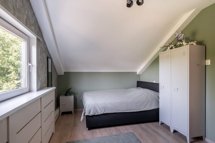 Foto 35 van Tourmalijn 37