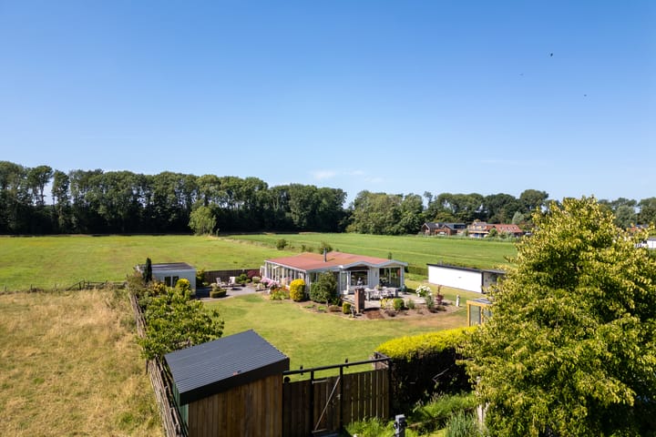 Photo 6 of Westbroekse Binnenweg 64-A