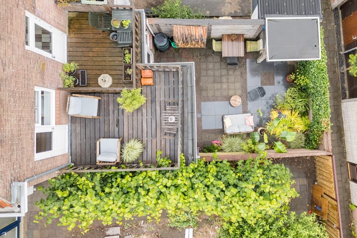 Photo 21 of Weltevredenstraat 5