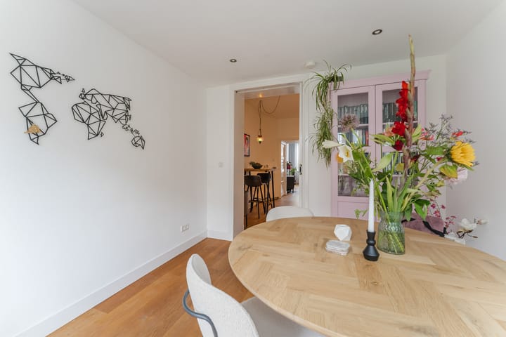 Photo 23 of Weltevredenstraat 5