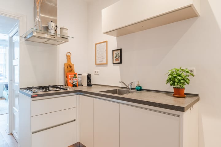 Photo 27 of Weltevredenstraat 5