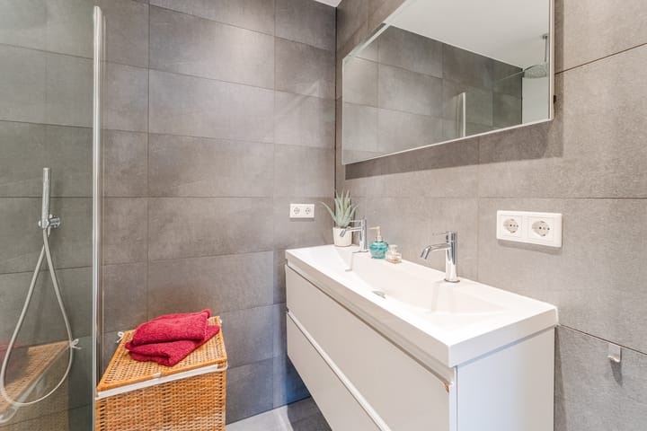 Photo 31 of Weltevredenstraat 5