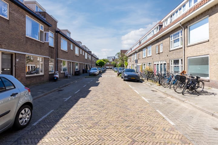 Photo 43 of Weltevredenstraat 5