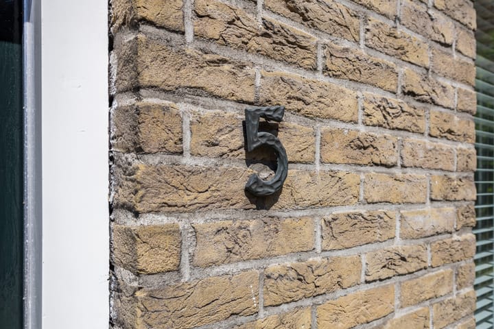 Photo 46 of Weltevredenstraat 5