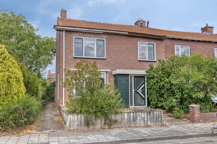 Foto 1 van Schoolstraat 25