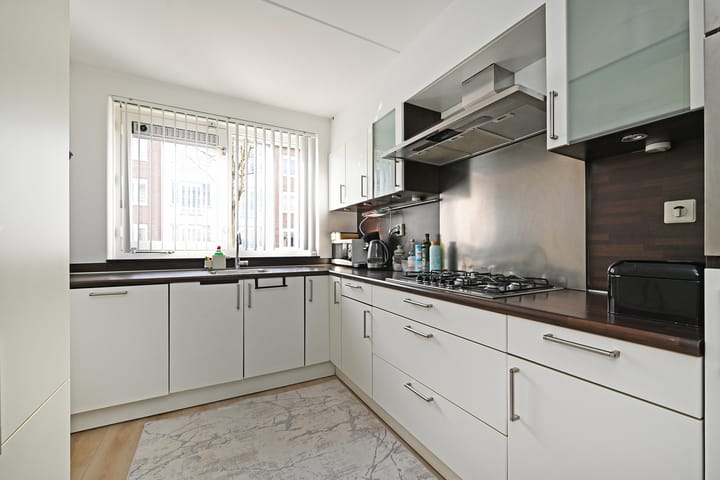 Foto 10 van Rijnauwenstraat 44