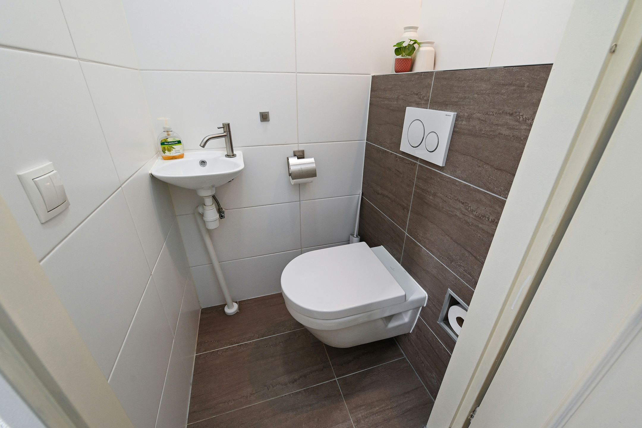 Photo 12 of Rijnauwenstraat 44