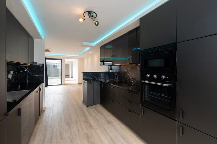 Foto 9 van Azorenweg 79