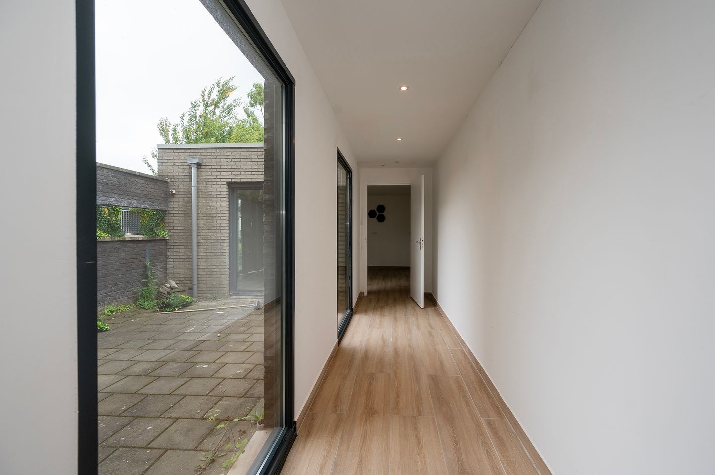 Photo 10 of Azorenweg 79