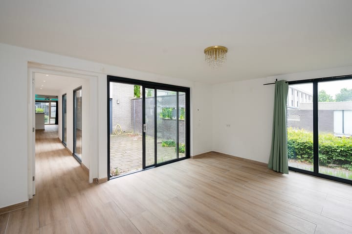 Foto 14 van Azorenweg 79