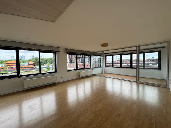 Photo 3 of Sint-Jobskade 640