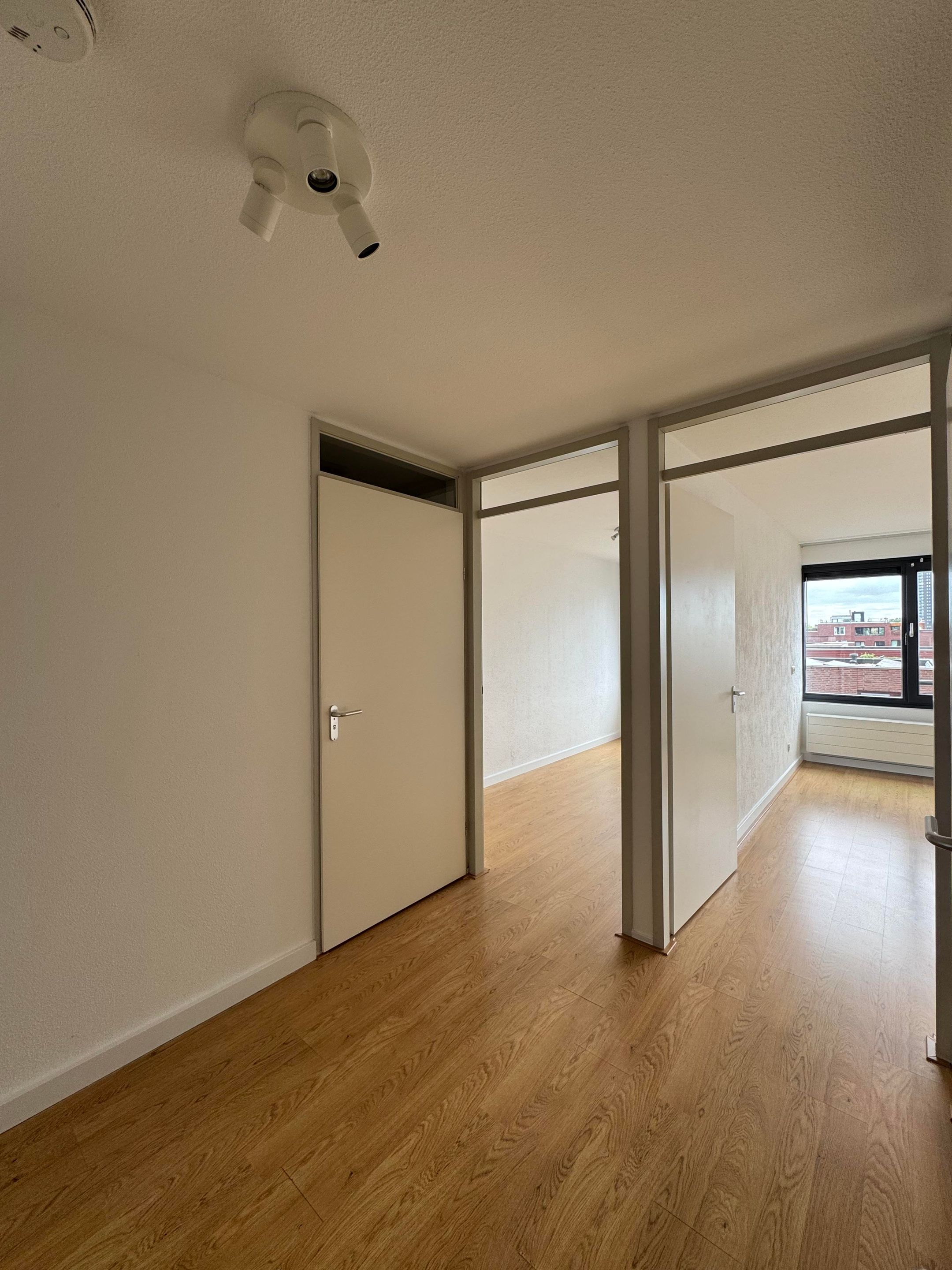 Photo 12 of Sint-Jobskade 640