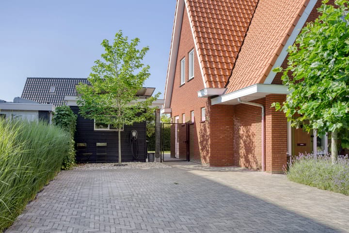 Foto 46 van Schoffel 10