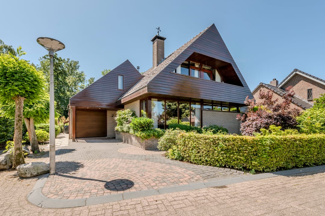 Foto 1 van Pilotenlaan 9