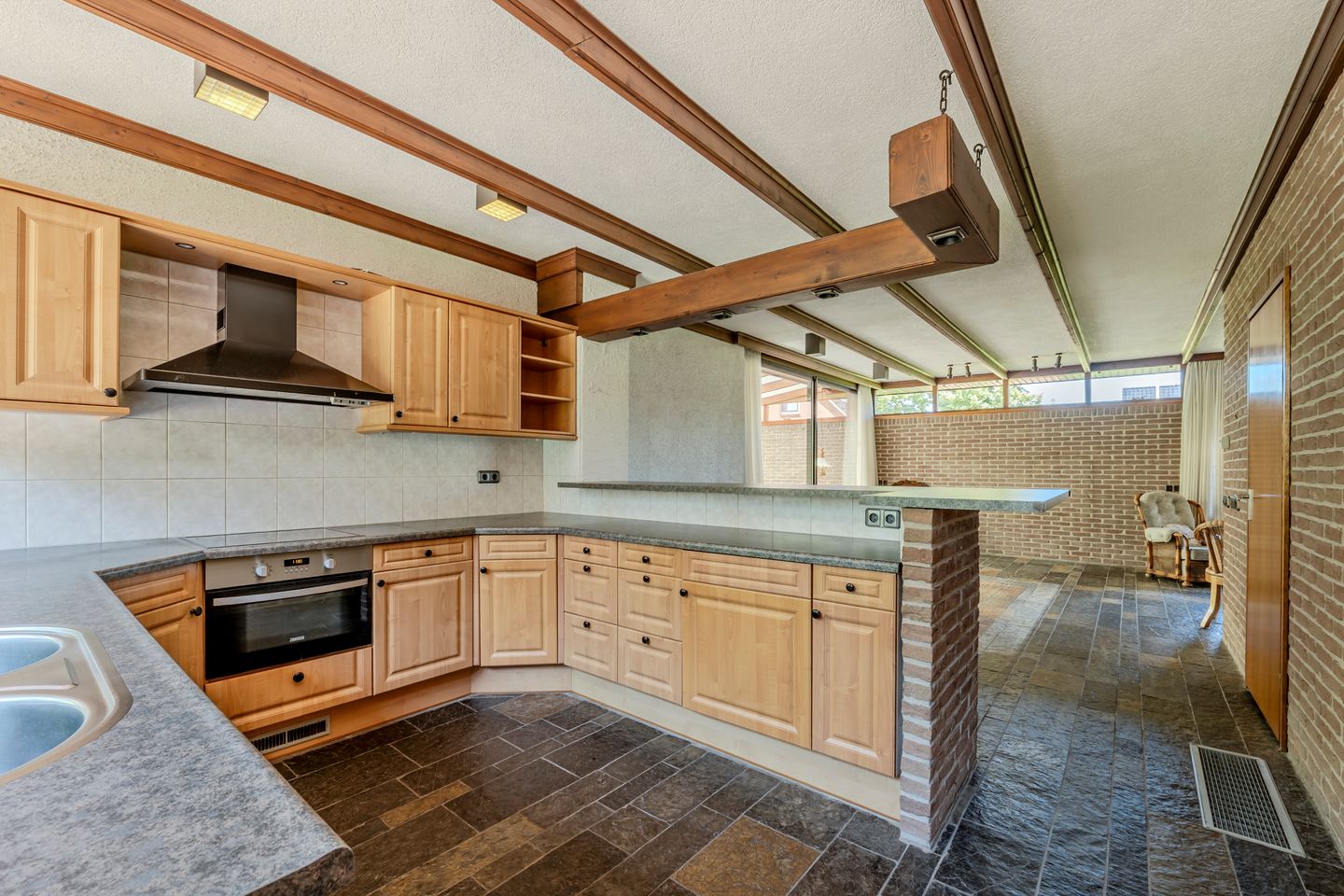 Foto 10 van Pilotenlaan 9