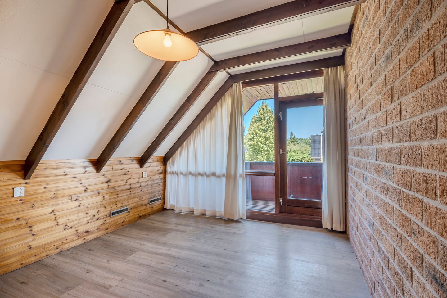 Foto 19 van Pilotenlaan 9