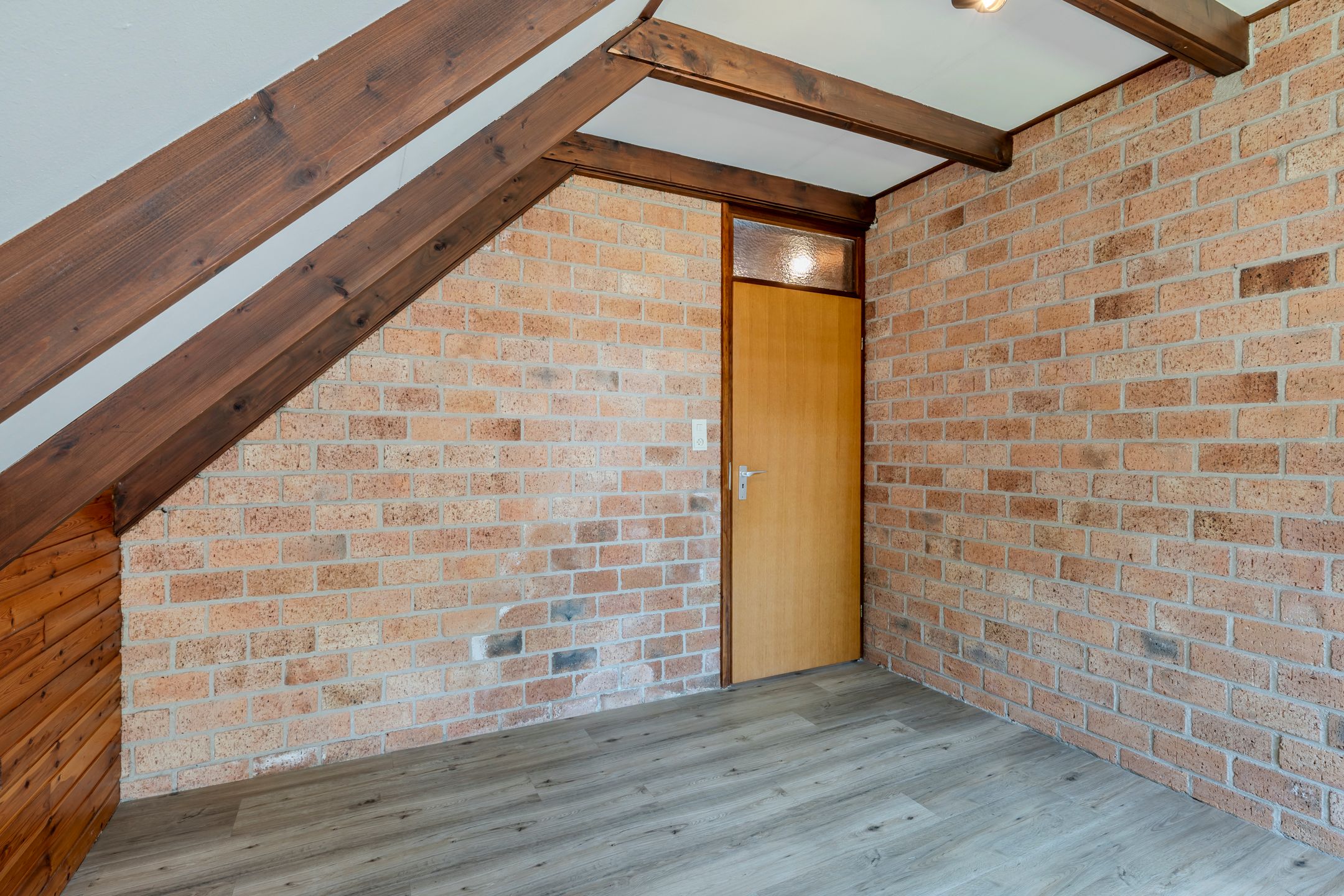 Foto 24 van Pilotenlaan 9