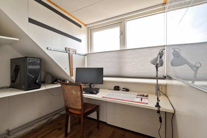 Foto 30 van Tirolstraat 23