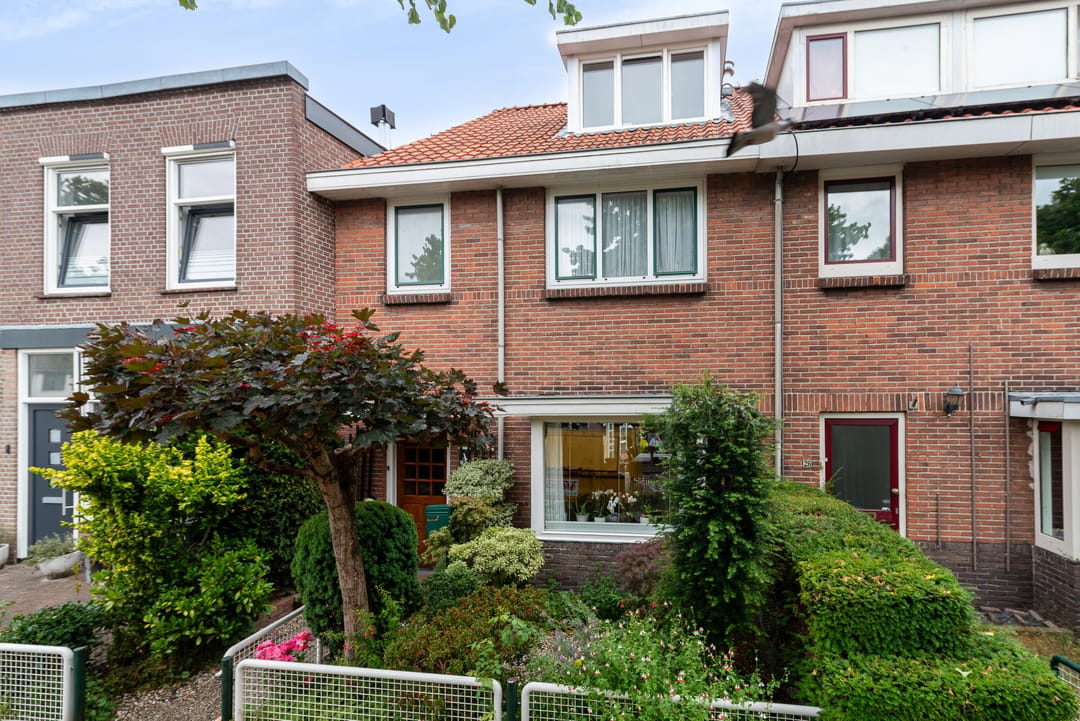 Photo 1 of Rozenstraat 28