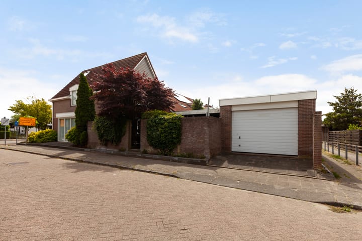 Photo 2 of Nieuweweg 38