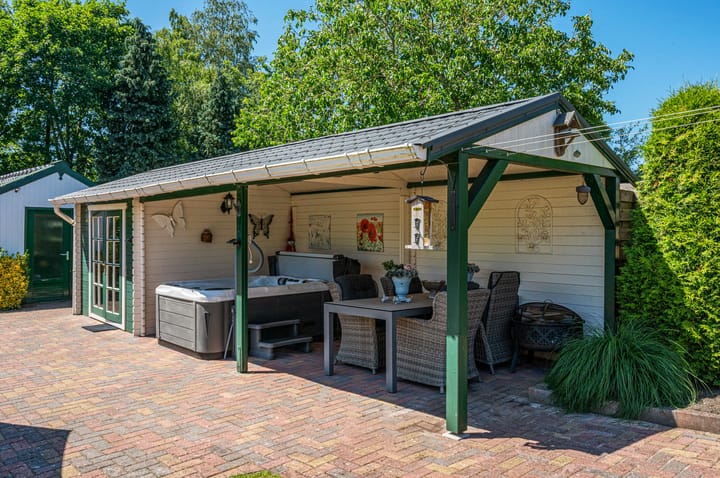 Photo 45 of Ericalaan 32