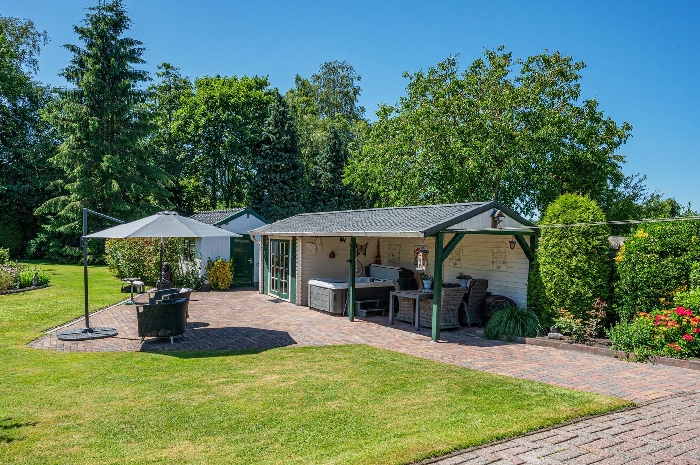 Foto 49 van Ericalaan 32