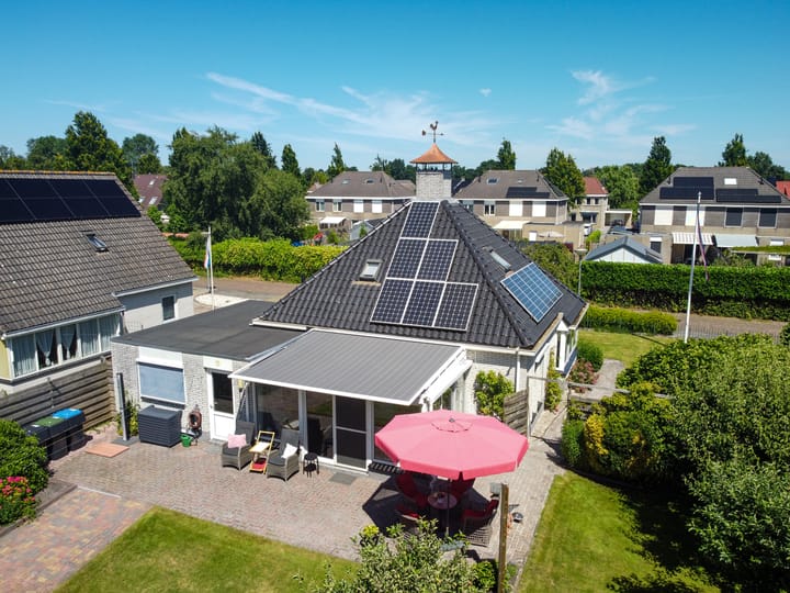 Photo 65 of Ericalaan 32