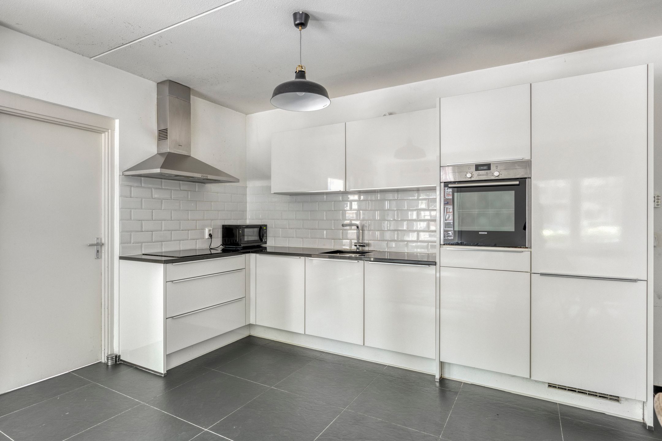 Foto 6 van Molukkenstraat 411