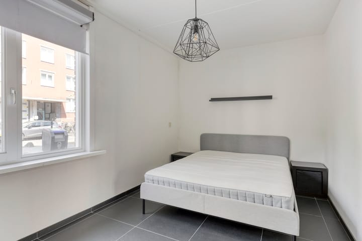 Foto 13 van Molukkenstraat 411