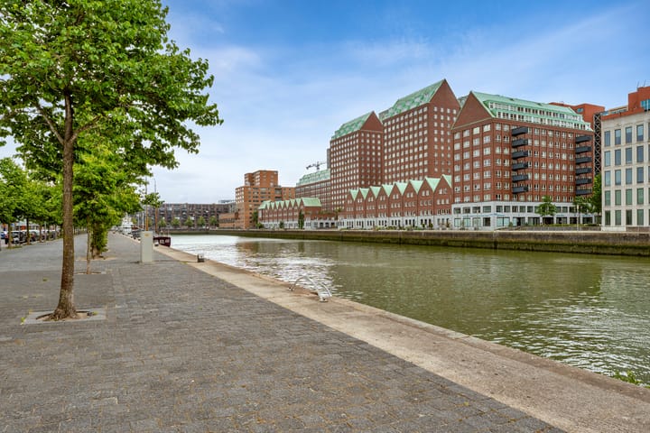 Photo 1 of Ernest Groosmanplein 26