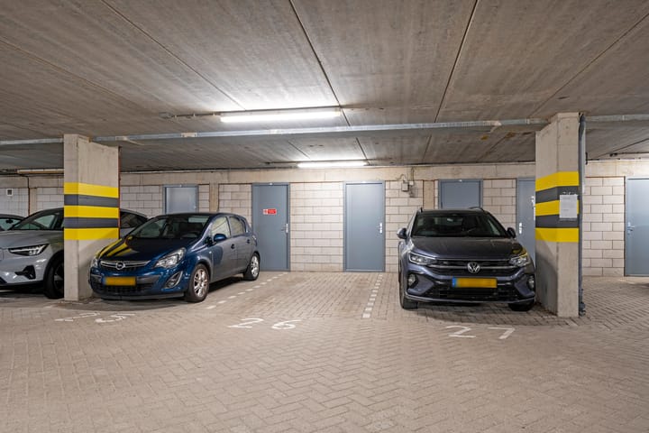 Photo 31 of Ernest Groosmanplein 26