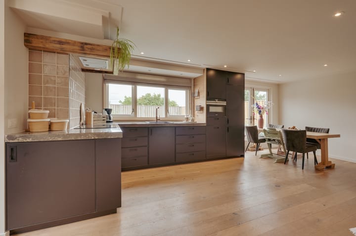 Foto 18 van Sasputsestraat 28