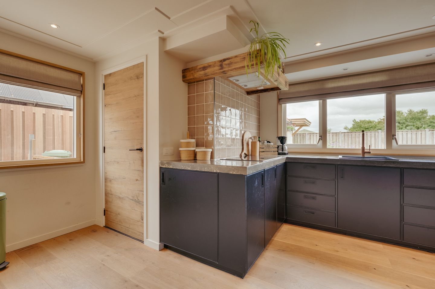 Photo 19 of Sasputsestraat 28