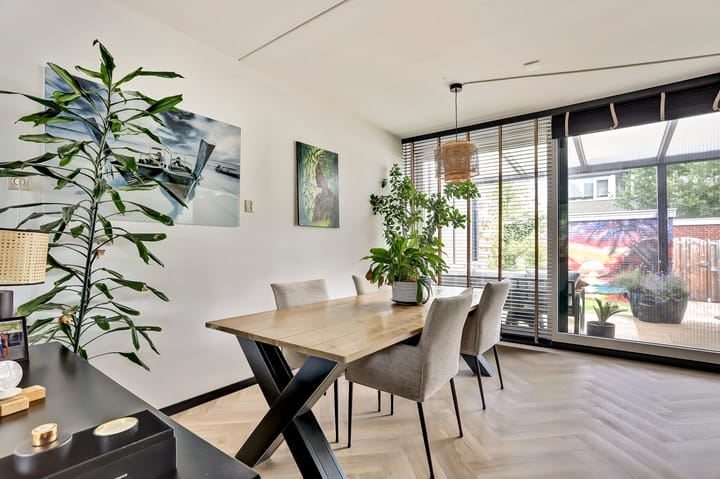 Foto 10 van Edelsteenlaan 31