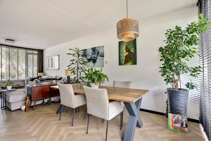 Foto 11 van Edelsteenlaan 31