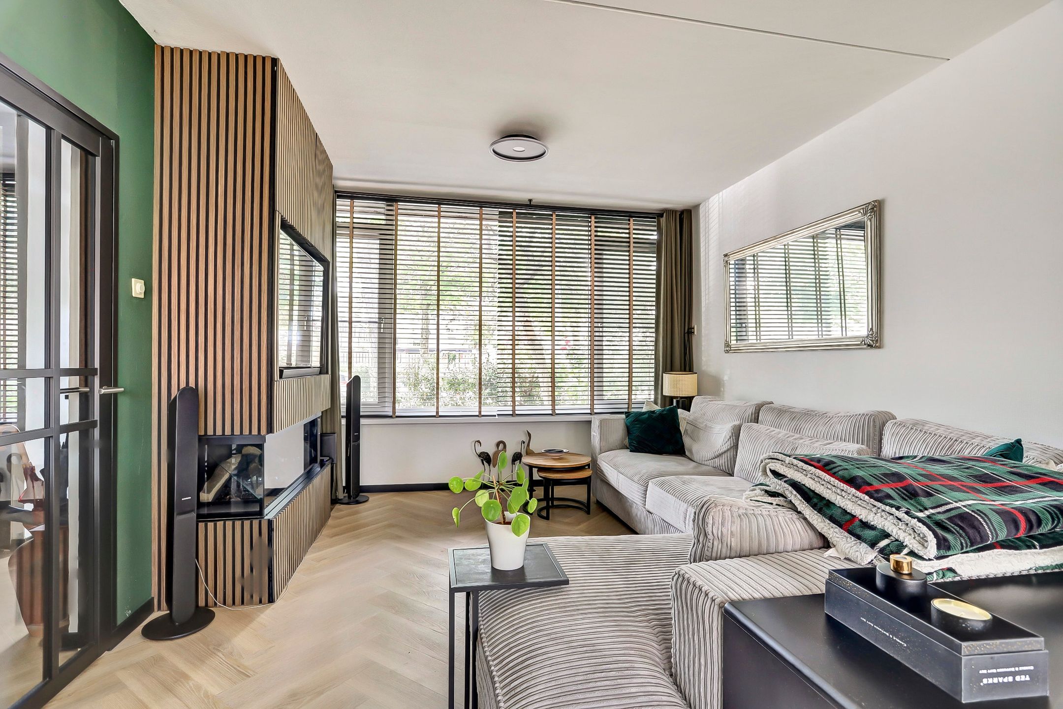 Foto 9 van Edelsteenlaan 31