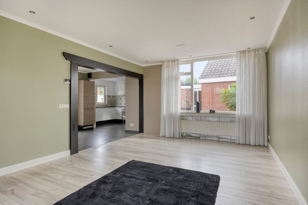 Photo 7 of Merelstraat 109