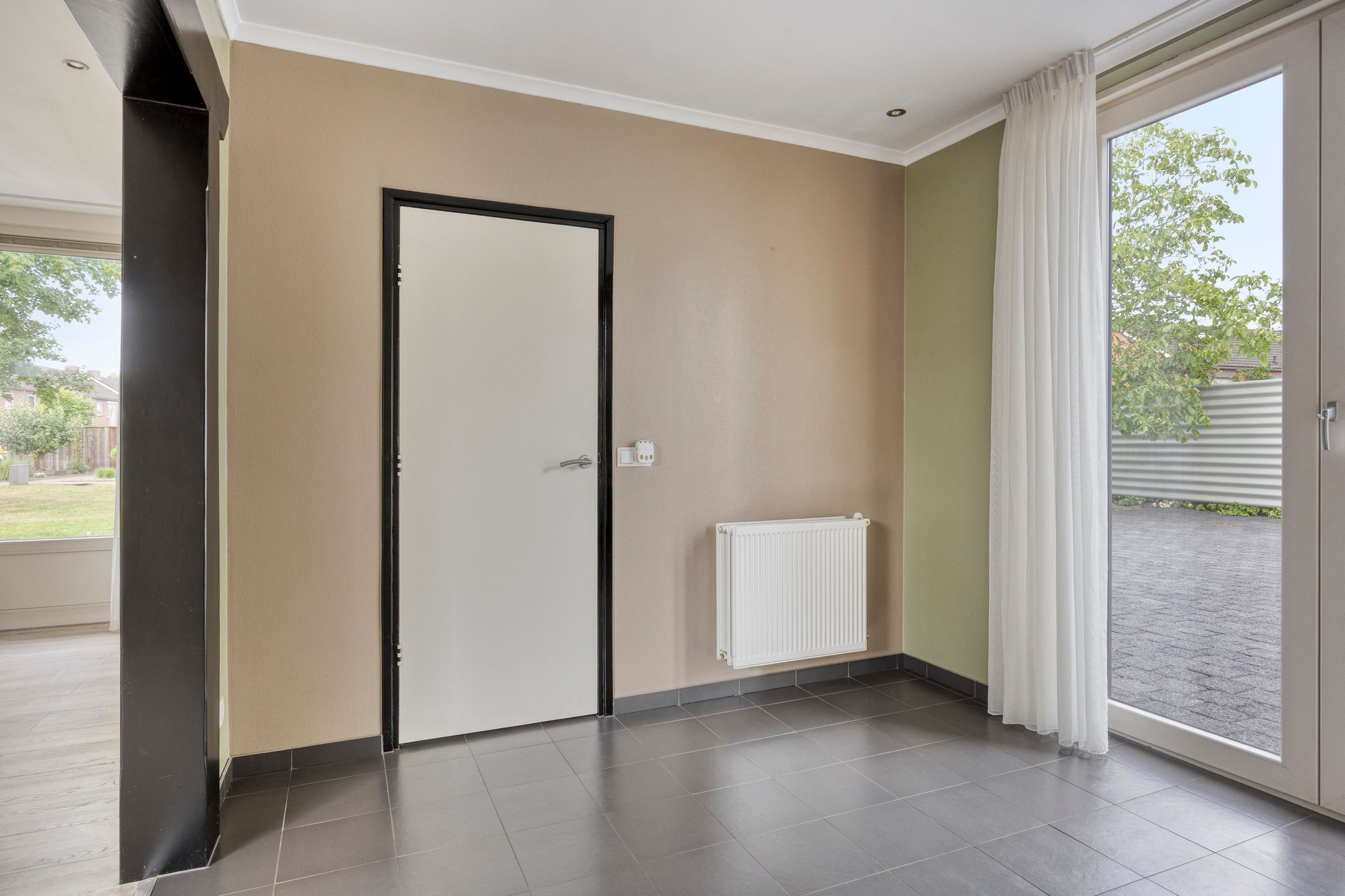 Photo 9 of Merelstraat 109