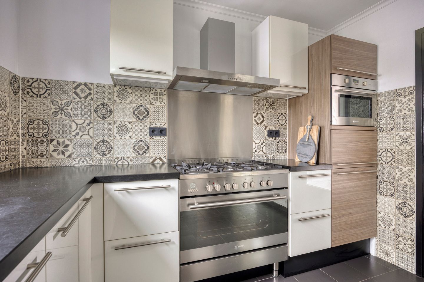 Photo 14 of Merelstraat 109